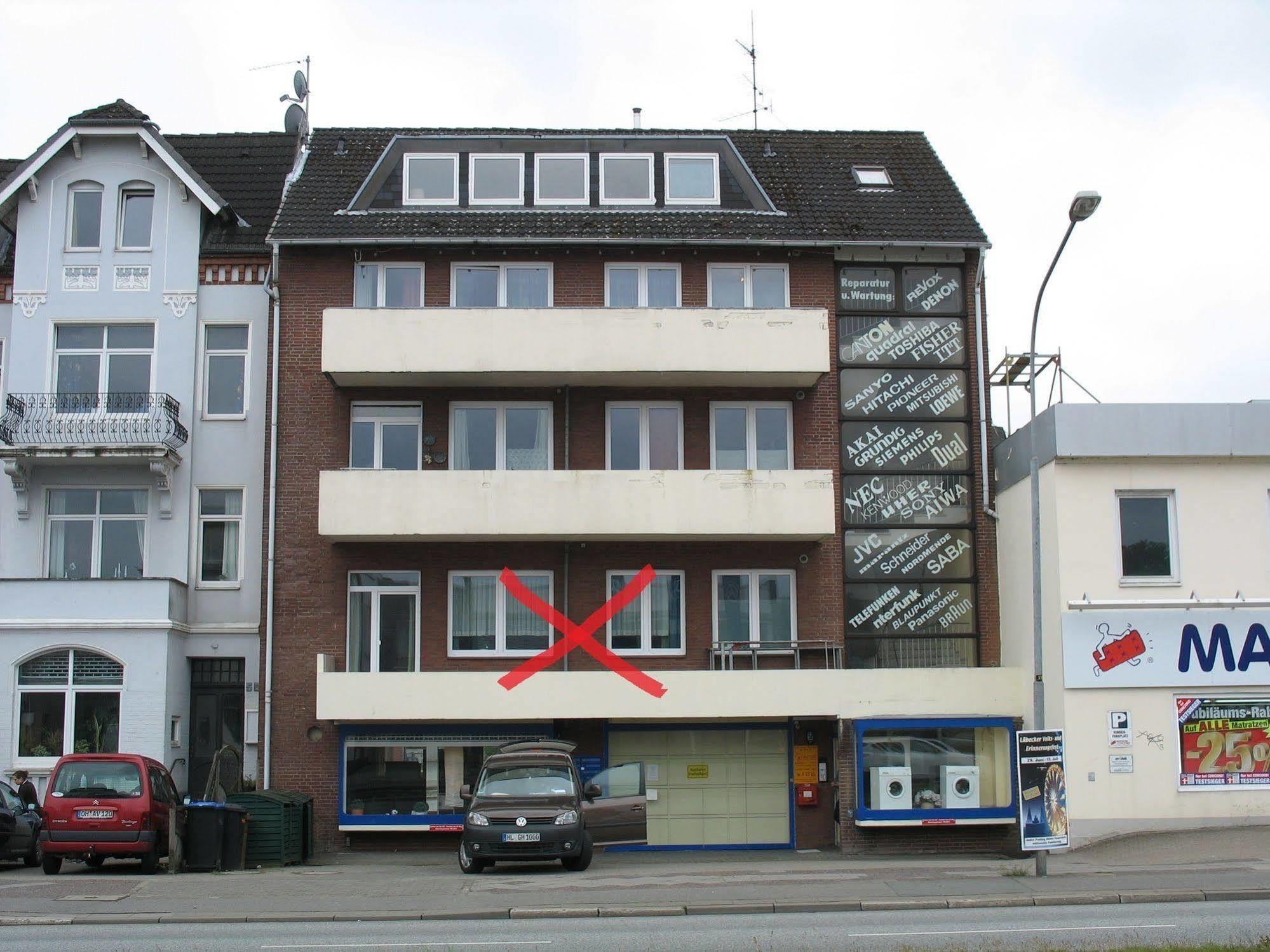Altes Zollhaus Am Klinikum Hotel Lübeck Buitenkant foto